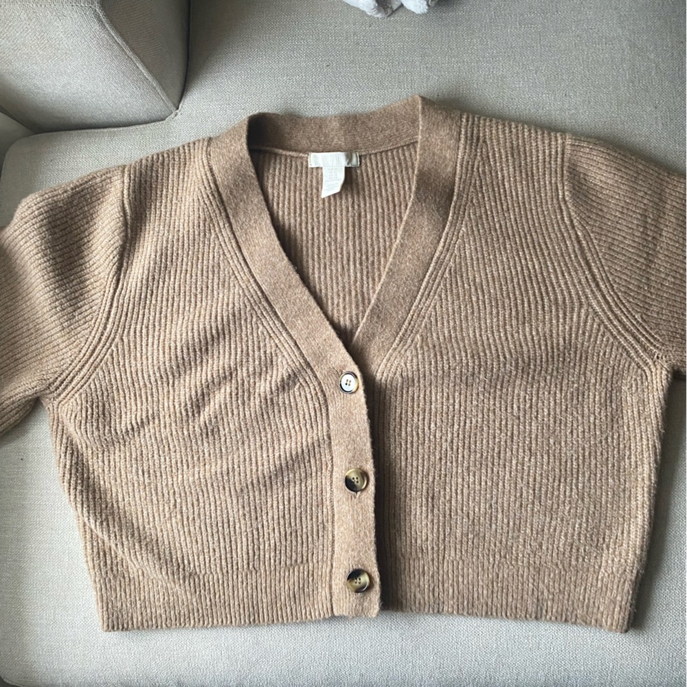 H&M Cropped Cardigan